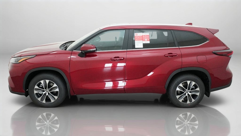 2026 Toyota Highlander XLE