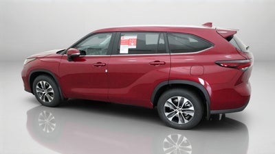 2026 Toyota Highlander XLE