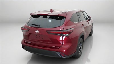 2026 Toyota Highlander XLE