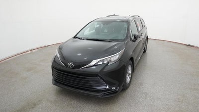 2026 Toyota Sienna XLE