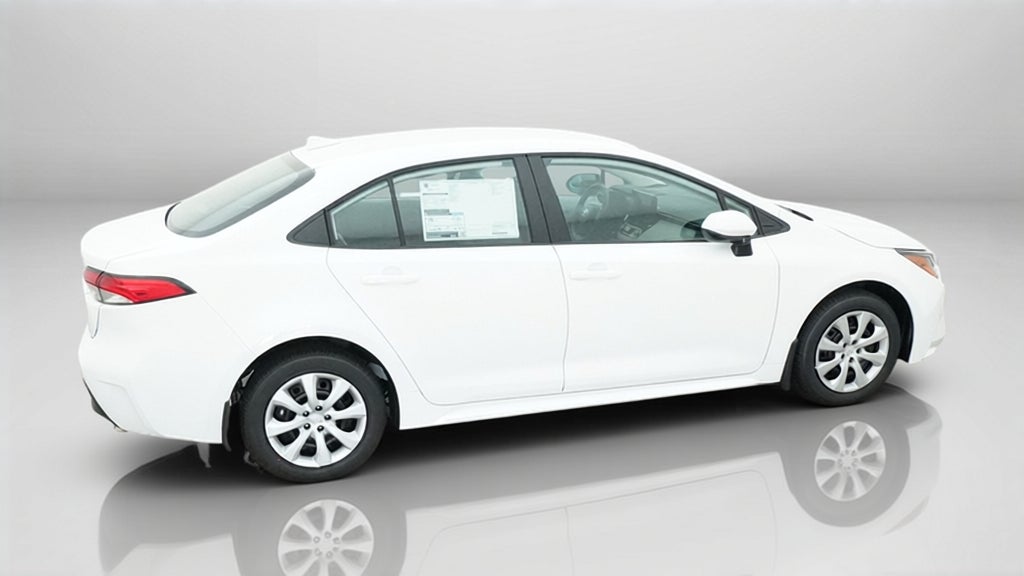 2027 Toyota Corolla LE