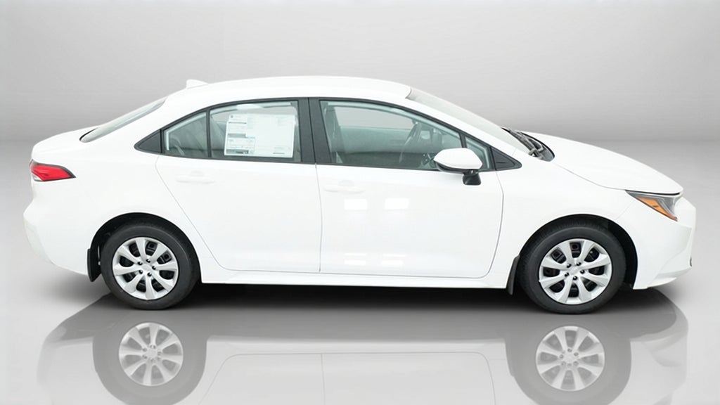2027 Toyota Corolla LE