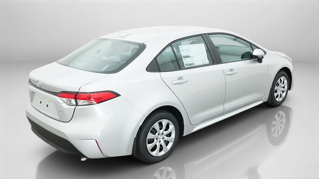 2027 Toyota Corolla LE