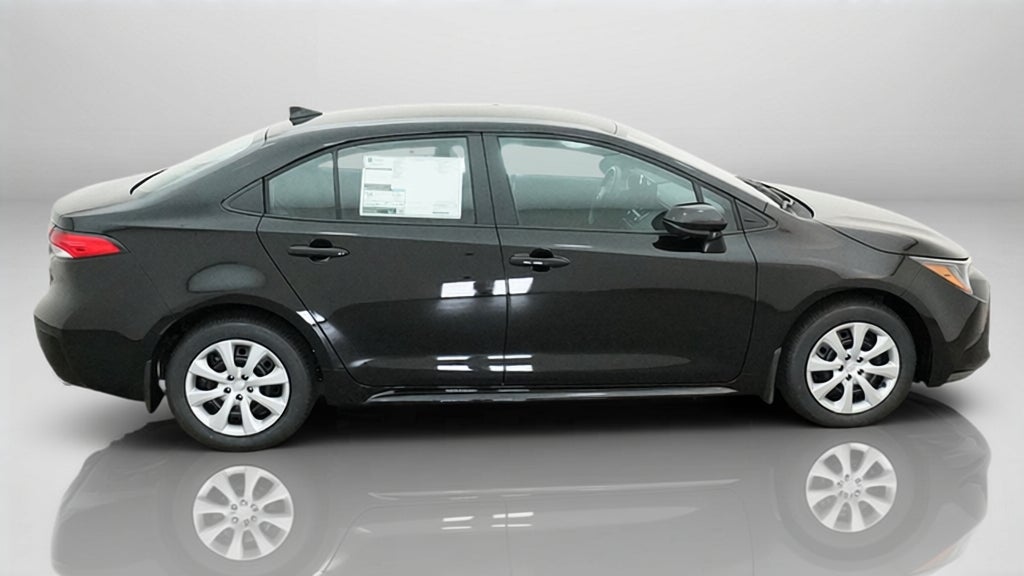 2027 Toyota Corolla LE