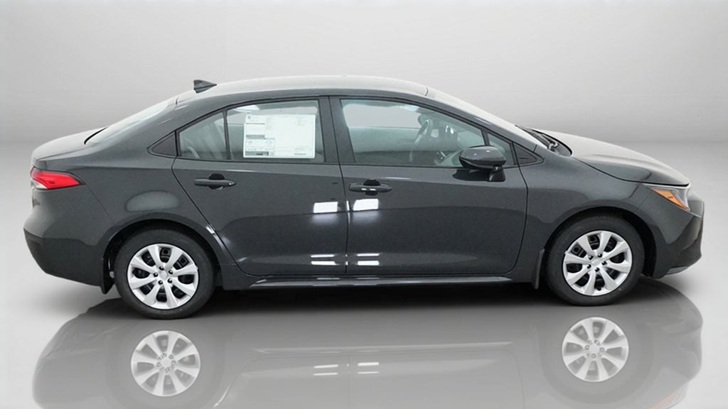 2027 Toyota Corolla LE