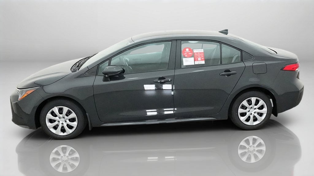 2027 Toyota Corolla LE