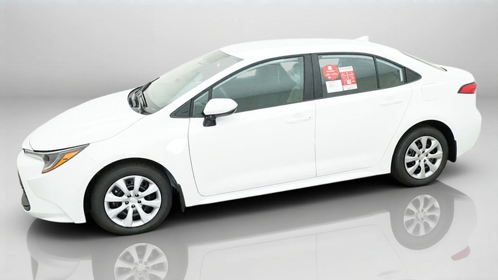 2027 Toyota Corolla LE