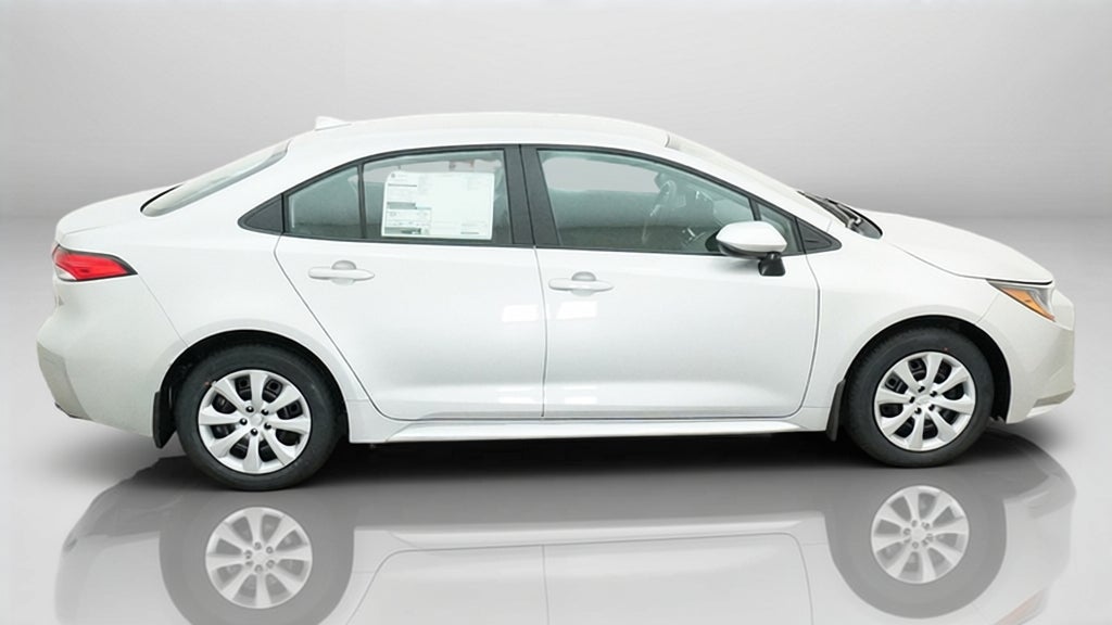 2027 Toyota Corolla LE