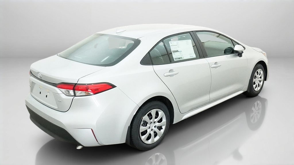 2027 Toyota Corolla LE