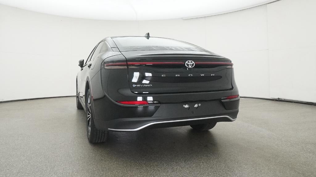 2026 Toyota Toyota Crown XLE