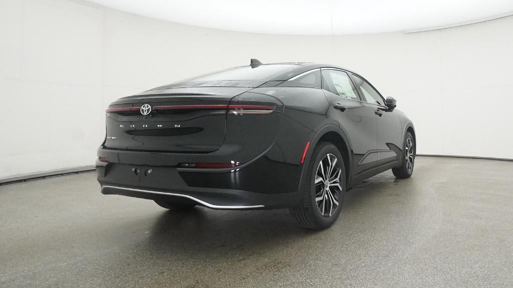 2026 Toyota Toyota Crown XLE