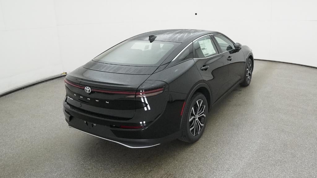 2026 Toyota Toyota Crown XLE