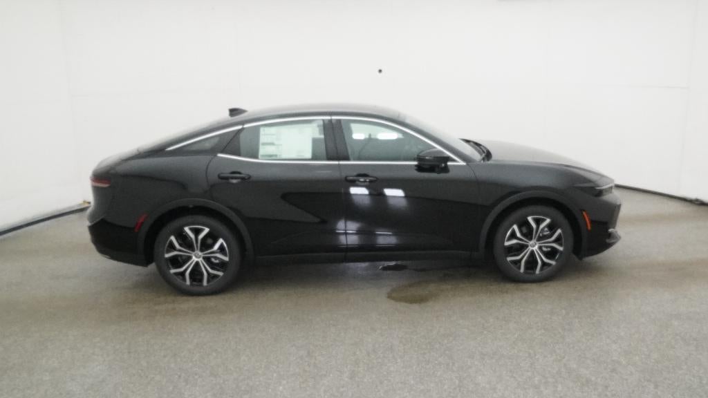 2026 Toyota Toyota Crown XLE