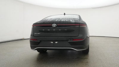 2026 Toyota Toyota Crown XLE