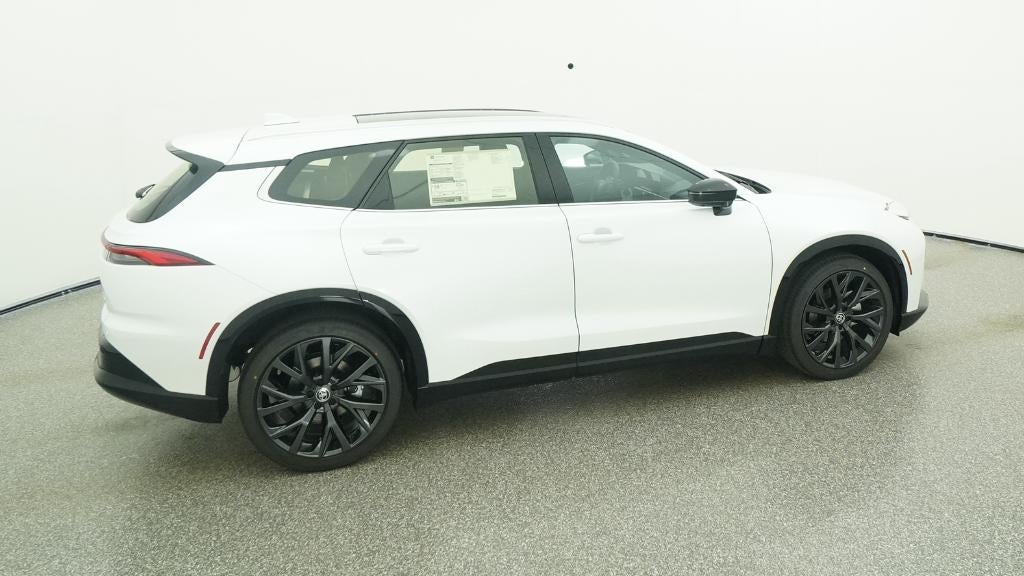 2026 Toyota Toyota Crown Signia Limited