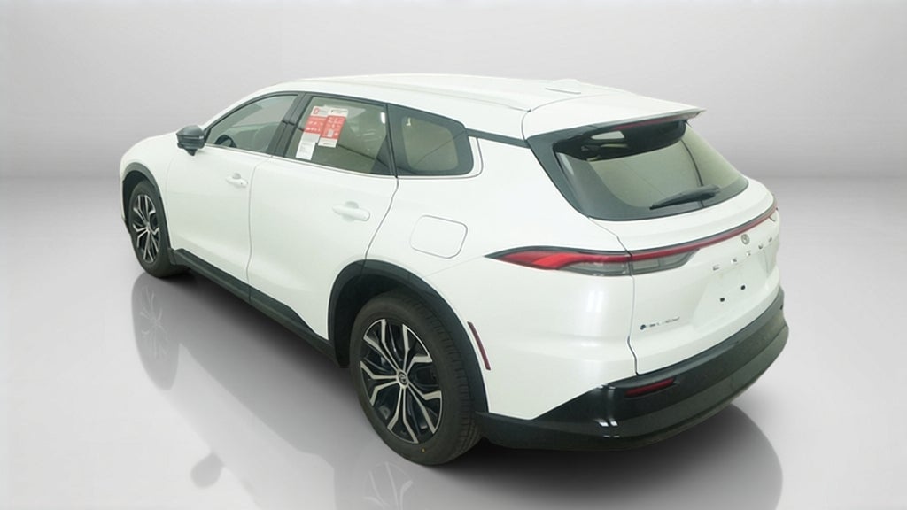 2026 Toyota Toyota Crown Signia XLE
