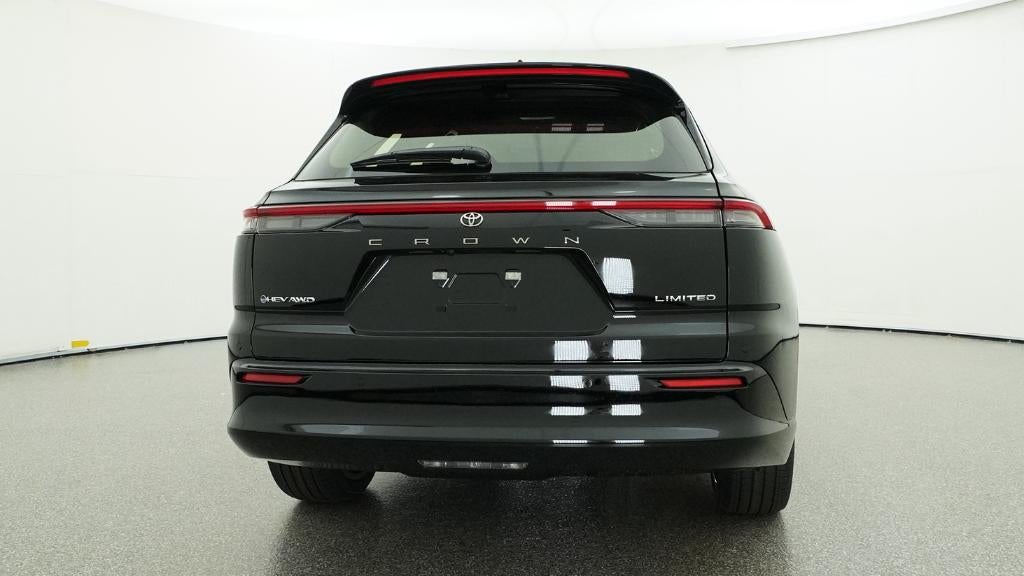 2026 Toyota Toyota Crown Signia Limited