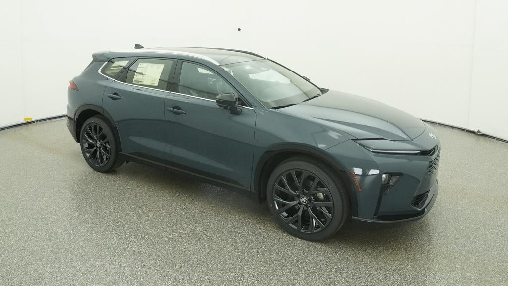 2026 Toyota Toyota Crown Signia Limited