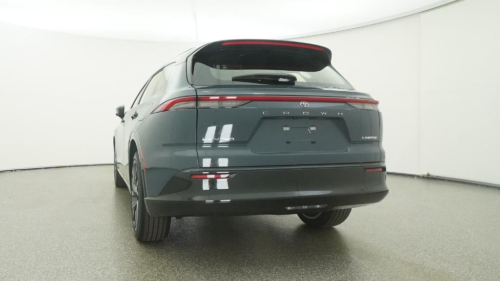 2026 Toyota Toyota Crown Signia Limited