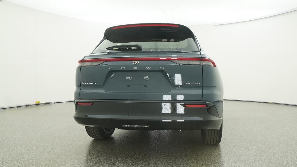 2026 Toyota Toyota Crown Signia Limited