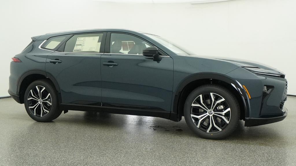 2026 Toyota Toyota Crown Signia XLE