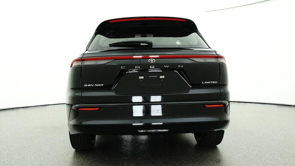 2026 Toyota Toyota Crown Signia Limited