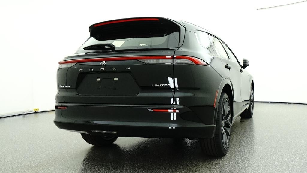2026 Toyota Toyota Crown Signia Limited