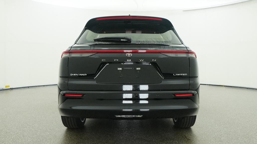 2026 Toyota Toyota Crown Signia Limited
