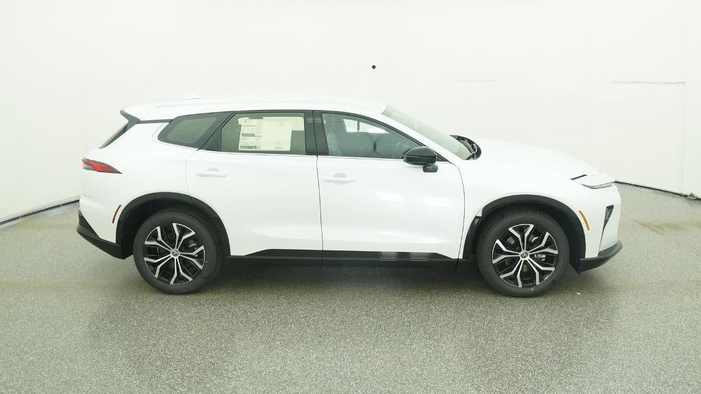 2026 Toyota Toyota Crown Signia XLE