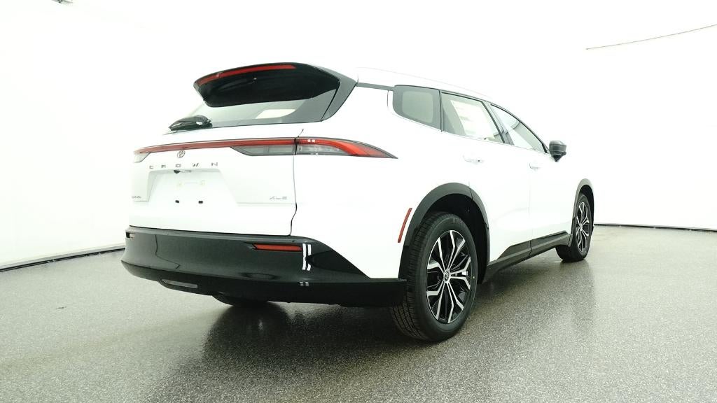 2026 Toyota Toyota Crown Signia XLE