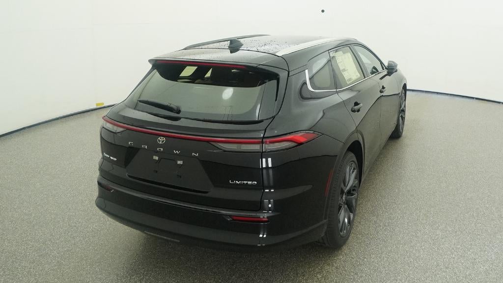 2026 Toyota Toyota Crown Signia Limited