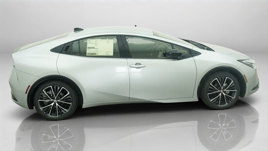 2027 Toyota Prius XLE