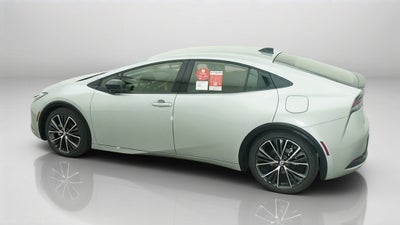 2027 Toyota Prius XLE