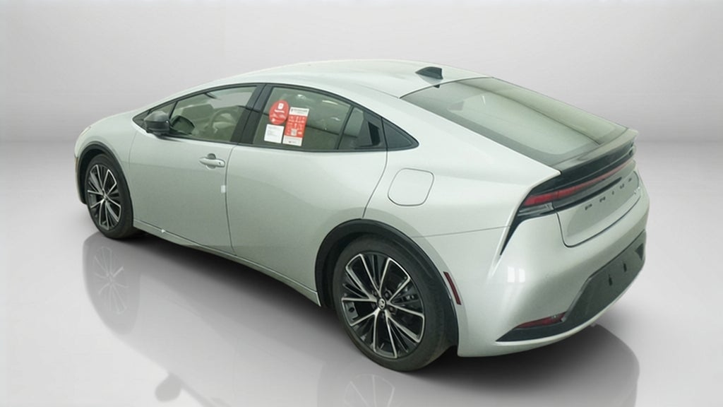 2027 Toyota Prius XLE