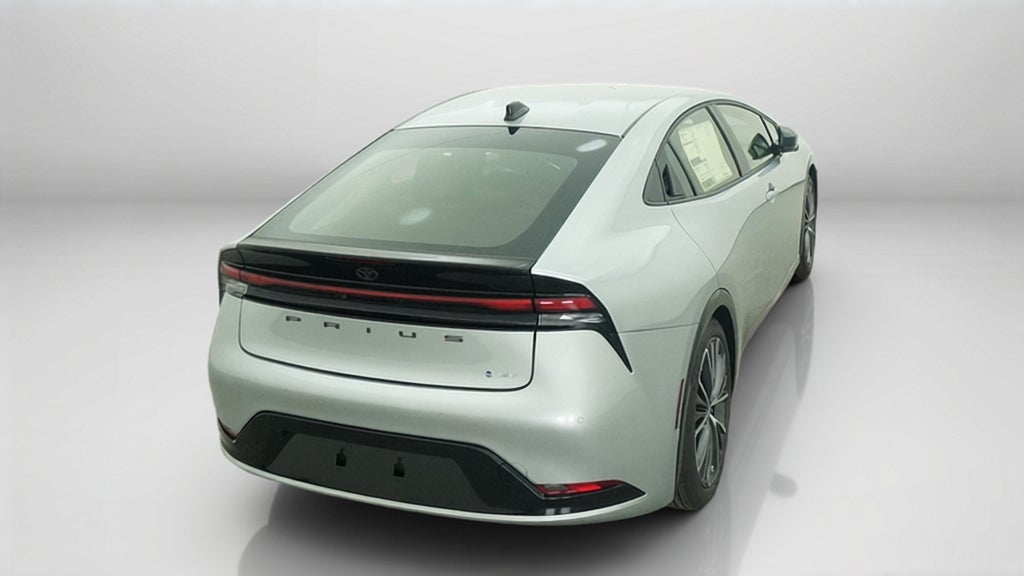 2027 Toyota Prius XLE