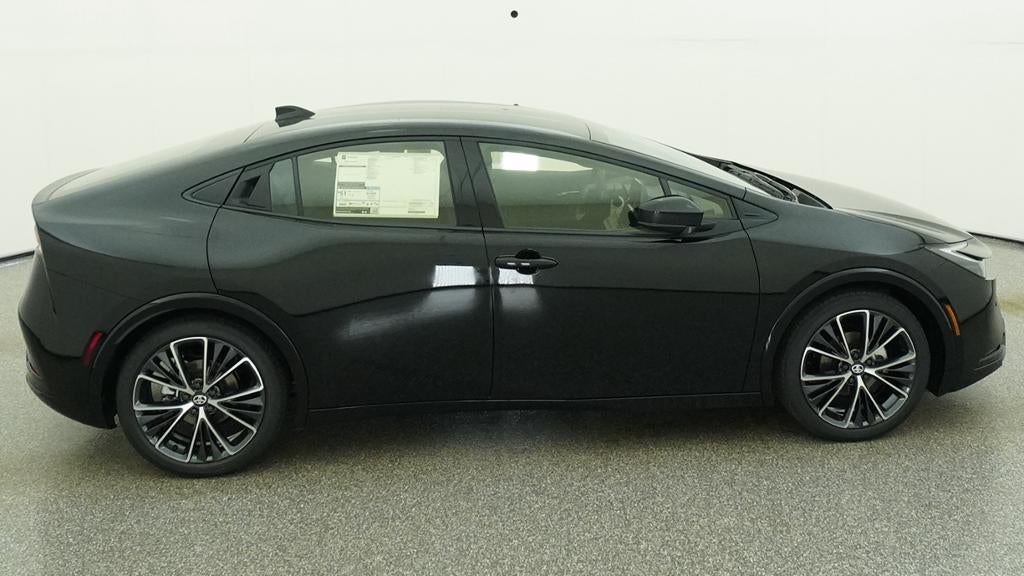2027 Toyota Prius XLE