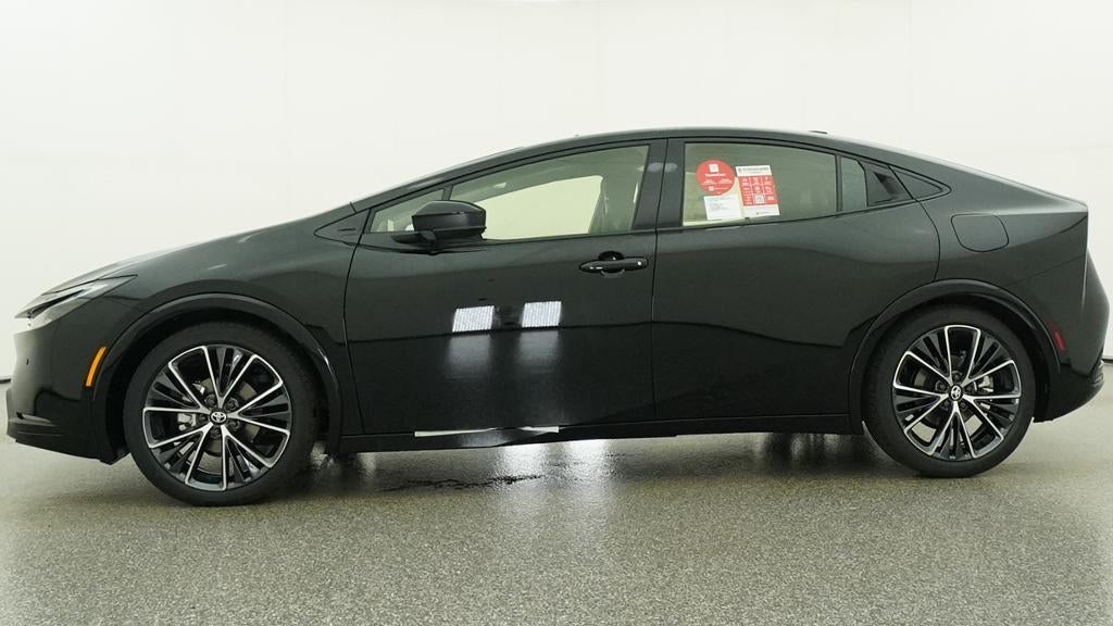 2027 Toyota Prius XLE