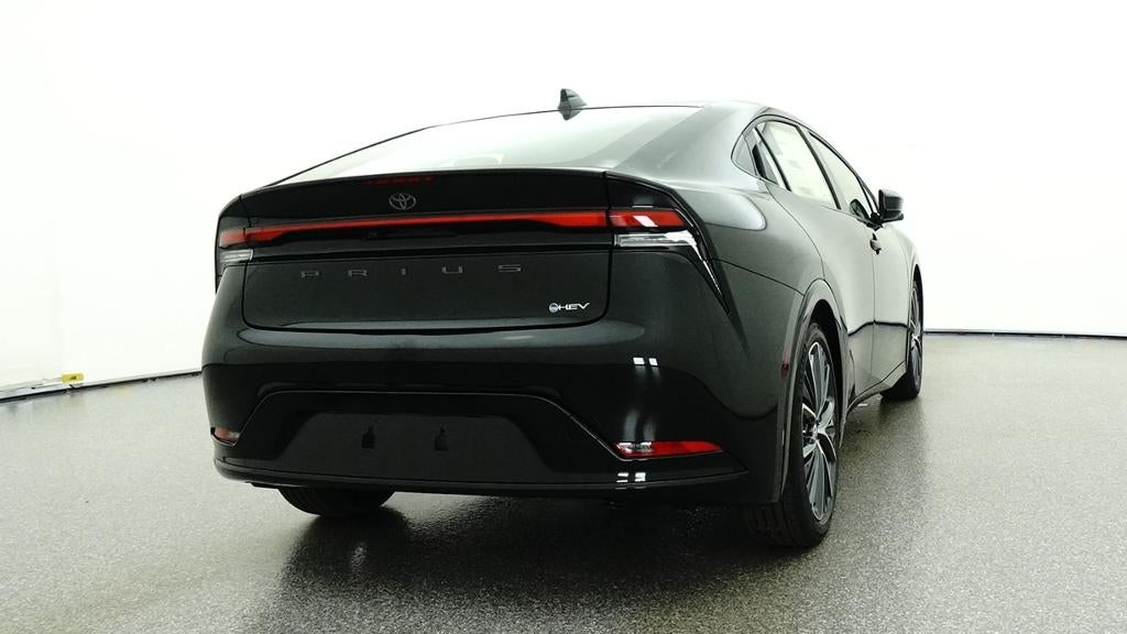 2027 Toyota Prius XLE