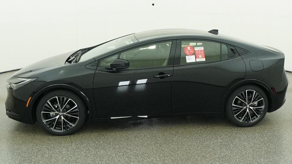 2027 Toyota Prius XLE