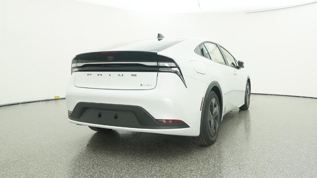 2026 Toyota Prius Plug-in Hybrid SE