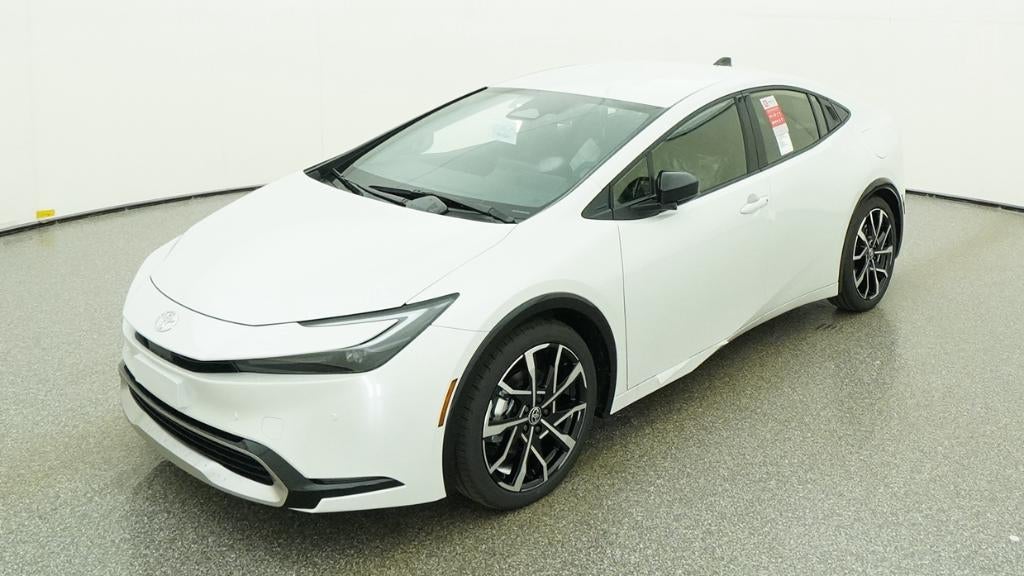 2026 Toyota Prius XSE's photo