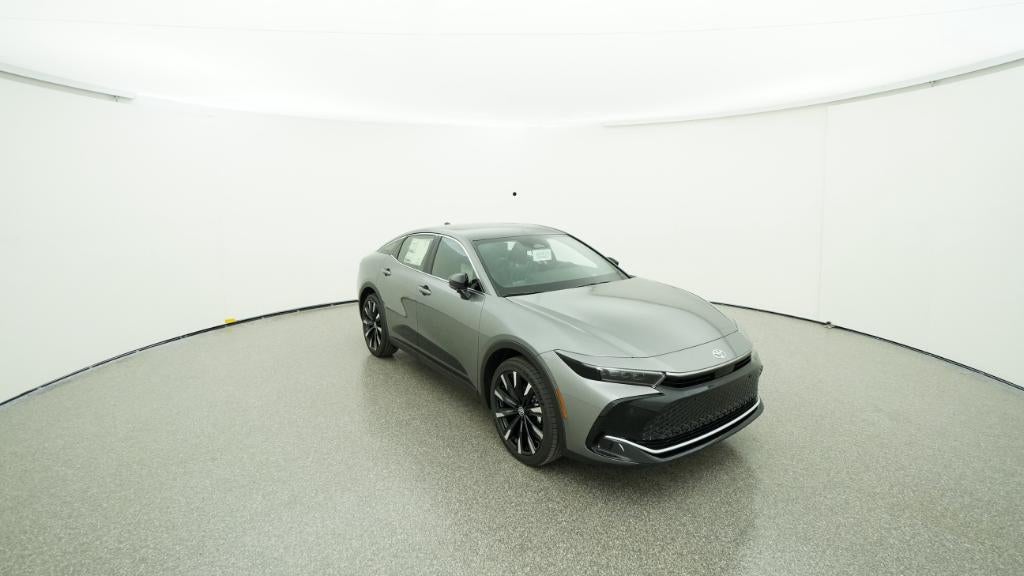 2026 Toyota Toyota Crown Platinum