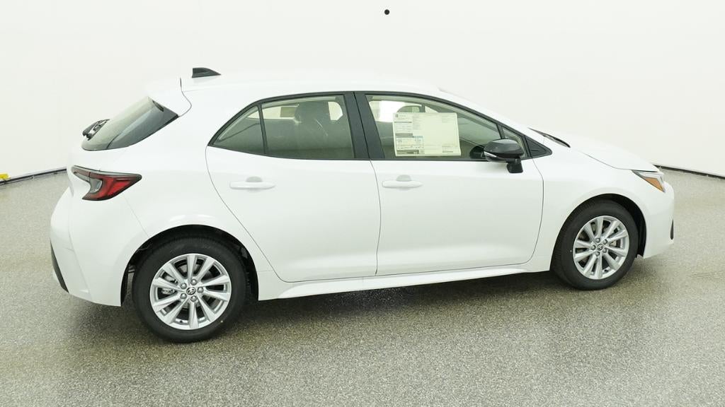 2026 Toyota Corolla Hatchback SE